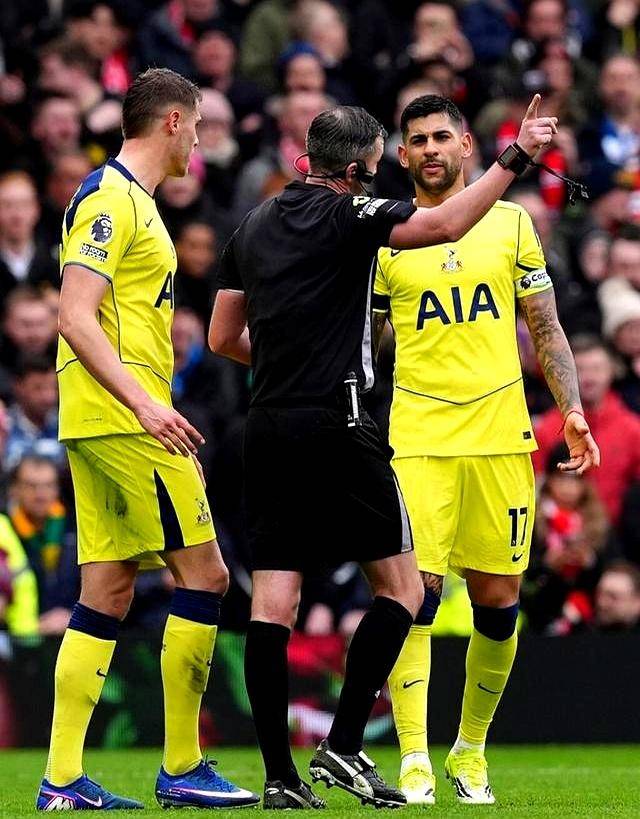 乐动体育在线游戏-曼联16遭热刺完爆