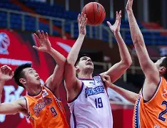 乐动体育APP下载-都灵主客场球衣